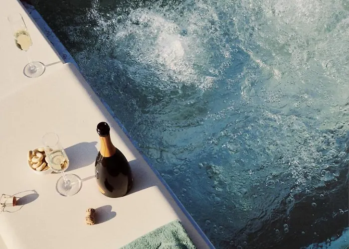 Habitat Maggiore Bed & Breakfast 4*